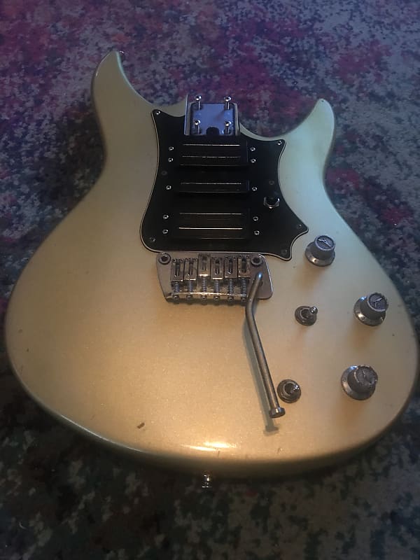 Peavey Horizon ii 1980s Gold loaded guitar body Reverb