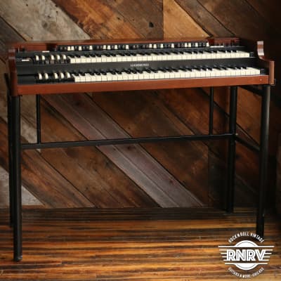 Hammond XK-5 61-Key Virtual Tonewheel Organ Upper & Lower Manuals