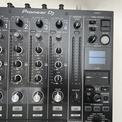 Pioneer DJM-900NXS2 4 Channel Pro DJ Mixer with X-Pad Control Bar - Black –  Fleet Pro Sound