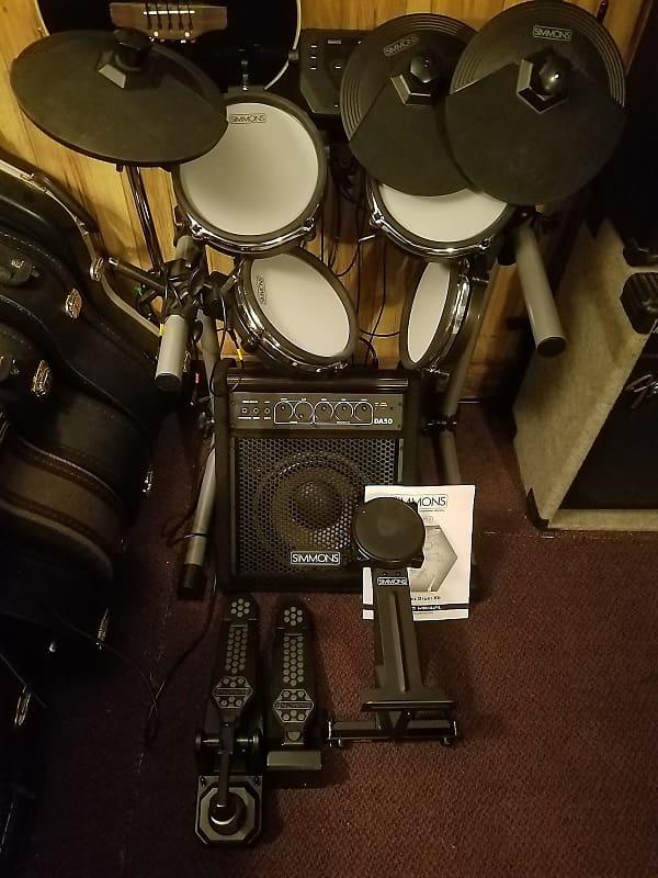 Simmons SD 350 Mesh E Drum Set With Amp Reverb