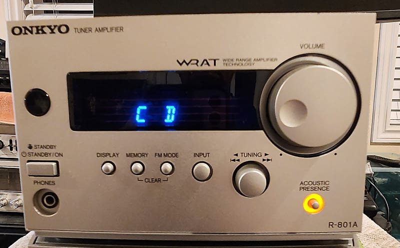 Onkyo Onkyo R-801A Stereo AM-FM Tuner Amplifier and CD