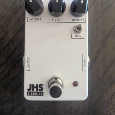 JHS 3 Series Distortion | Reverb
