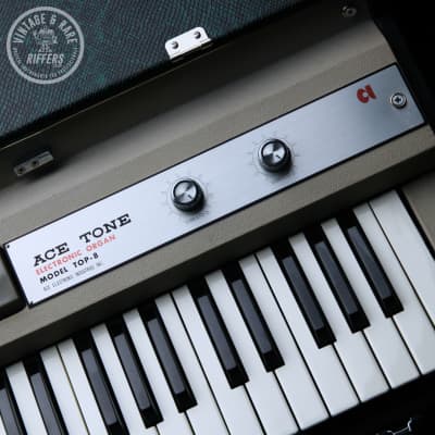 *Serviced* 1967 Ace Tone Top 8 Electronic Organ (Predecessor to Roland) 61 Key Vintage Japanese Synth Similar to Vox Jaguar Continental Synthesiser Made in Japan Bass Sustain String Vibrato Custom Snakeskin image 3