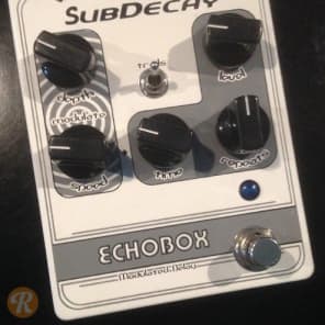 Subdecay Echobox