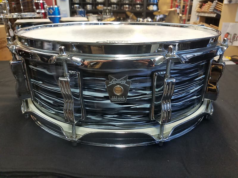 Ludwig 14x5" Jazz Festival Snare Drum in Bowling Ball Oyster Reverb