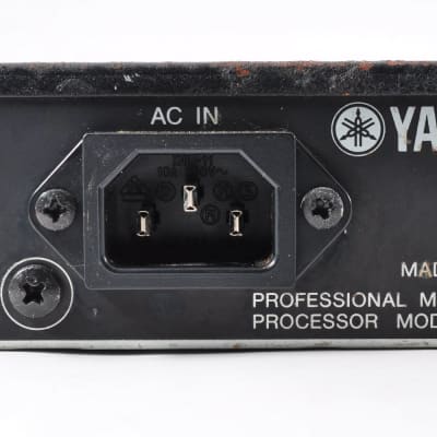 Yamaha SPX2000 Professional Multi-Effect Processor | Reverb Yamaha SPX2000 Professional Multi-Effect Processor | Reverb