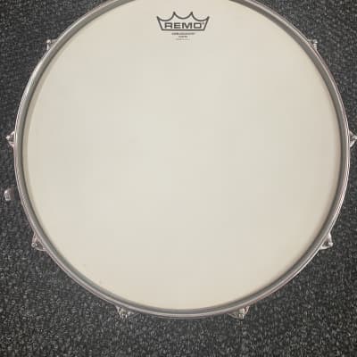 Pearl Masters Custom Plus 5.5”x14” exotic lacquer maple snare drum image 7