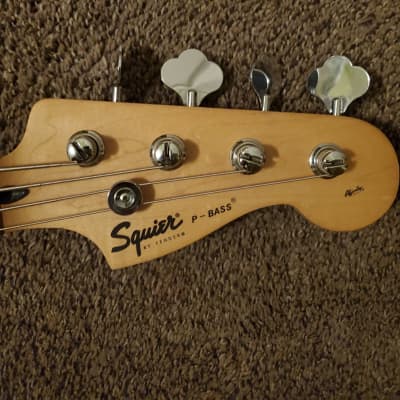 Squier Affinity Precision Bass image 2