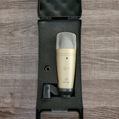 Behringer C-1 Condenser Microphone w/ Case and Accessories 2020