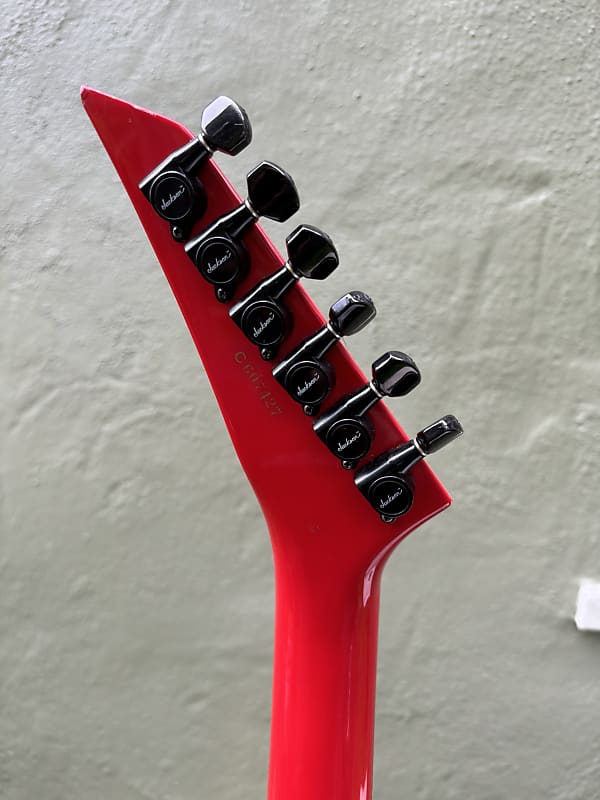 今季ブランド M13811-5 CHARVEL エレキギター JACKSON レッド