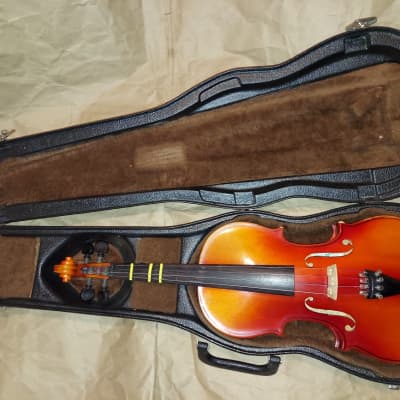 Suzuki 101RR (Full 4/4 Size) Violin, Japan 1989, Stradivarius Copy, with case/bow image 1