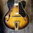 Gibson Johnny Smith 1974 / 1975 "Sunburst" comes with hard shell case