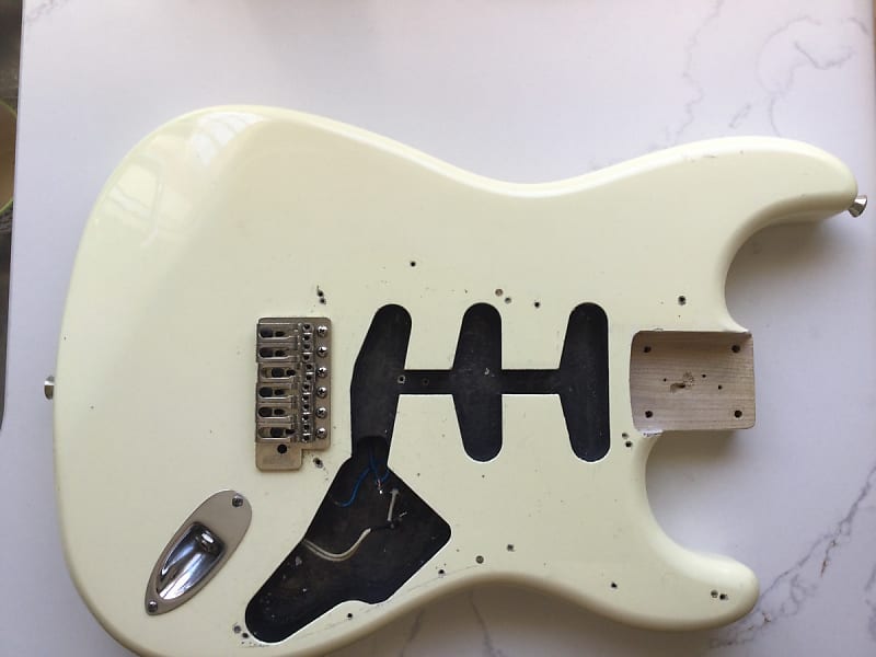 FENDER JAPAN STRATOCASTER BODY / GOTOH WILKINSON | Reverb Portugal