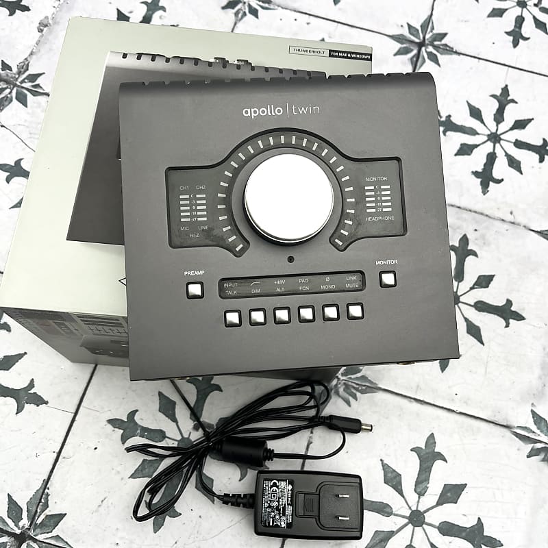 Apollo Twin Duo Thunderbolt 美品 Universal Audio Apollo Twin DUO Thunderbolt Audio Interface