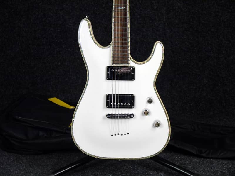 Schecter C-1 Elite Diamond Series Electric Guitar - White w Schecter C-1 Elite Diamond Series Electric Guitar - White w