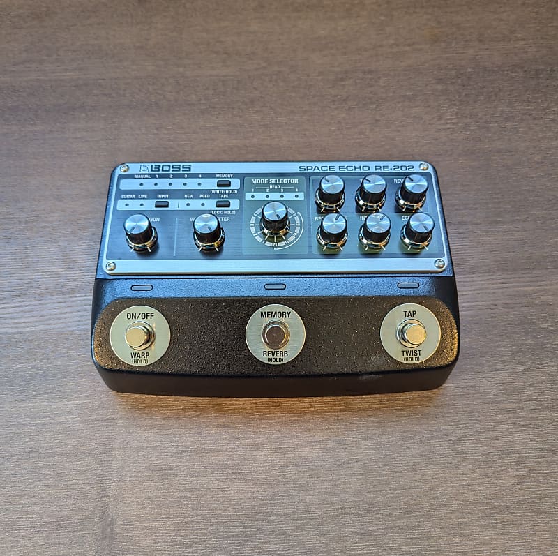 Boss RE-202 Space Echo