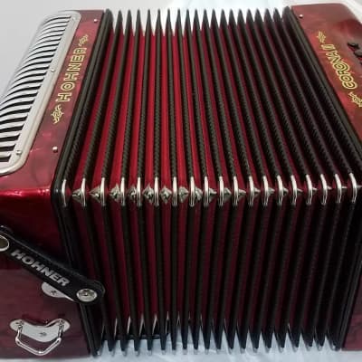 Hohner Xtreme GCF/Sol Red Crown Acordeon Accordion +Case, Bag, Strap, BackPad, DVD Authorized Dealer image 3