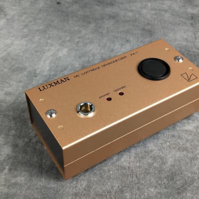 LUXMAN XA-1 MC Cartridge Demagnetizer w/ original Box In Excellent Condition image 3