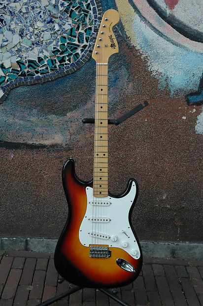 Maya Stratocaster 1970 Sunburst