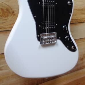 Squier affinity Series Jazzmaster HH Arctic White Guitar