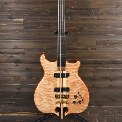 Alembic Custom Stinger Omega lined fretless Bass guitar w LED's 5A Quilted Maple image 2