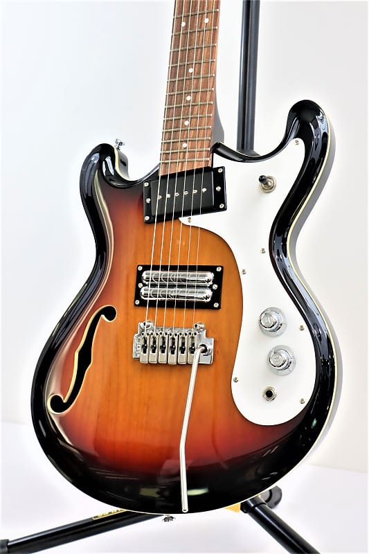 Danelectro 66 T 3TS 3 tone sunburst