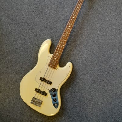 Fender Japan Jazz Bass JBV-95 Vintage White | Reverb