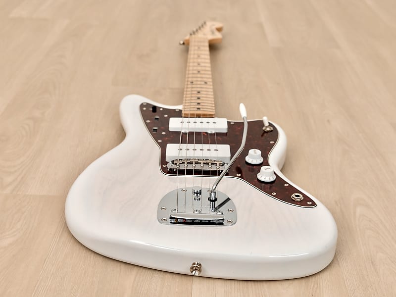 ギター Fender Japan Traditional 60s US Blonde Fender MIJ FSR TRADITIONAL LATE 60S STRATOCASTER Vintage