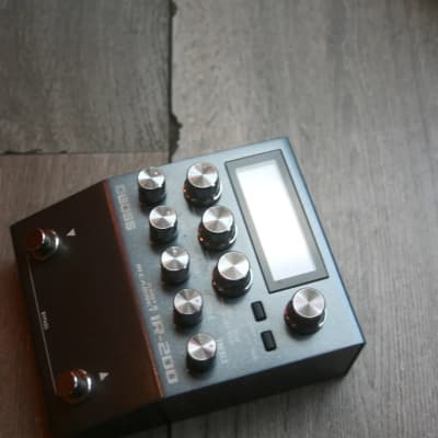BOSS IR-200 Amp and IR Cabinet image 6