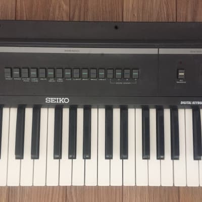 Seiko DS-101 80s Super Rare Digital Synthesizer image 3
