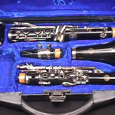 A Xinghai Brand Bb Clarinet  in it's Original Case & Ready to Play   5 C image 2