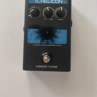 TC Helicon VoiceTone C1