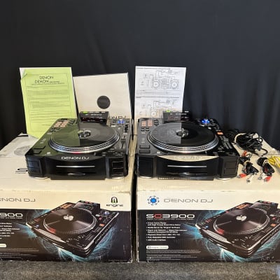 Denon DJ SC3900 Pair Of Digital Turntable Controller Media Denon DJ SC3900 Pair Of Digital Turntable Controller Media