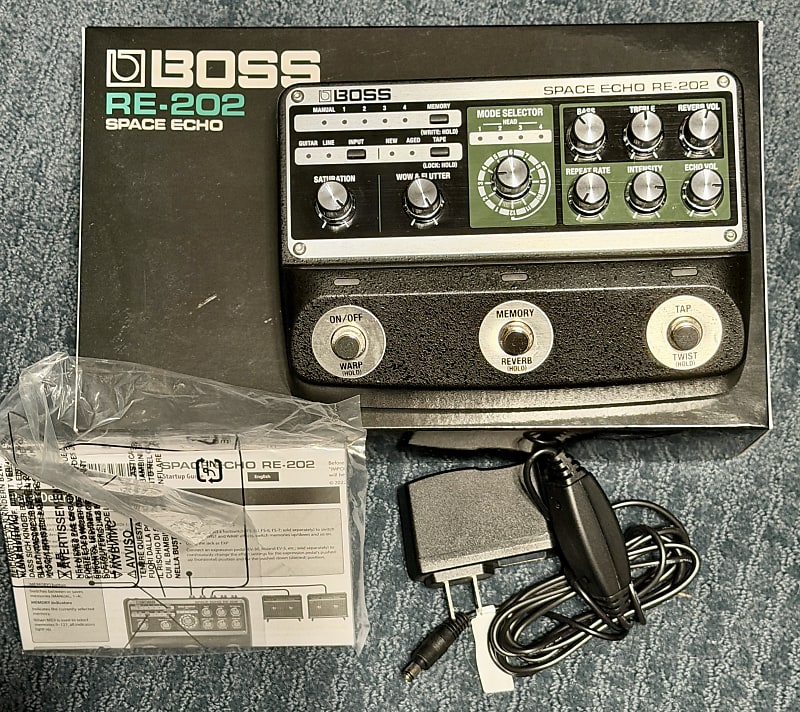 Boss RE-202 Space Echo