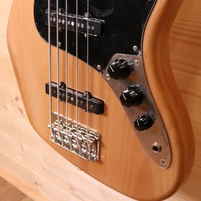 Squier Classic Vibe '70s Jazz Bass V 5-String Electric Bass - Maple Fingerboard, Natural image 7