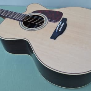 Takamine P5JC Pro Series 5 Jumbo Cutaway Acoustic Electric Guitar with OHSC- Made In Japan image 3