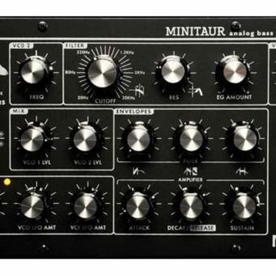 Moog Music Minitaur Analogue Bass Synthesizer image 1