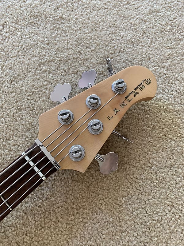 中古・美品 Lakland Skyline 55-01 (USA仕様) Lakland Skyline 55-01 Deluxe (USED)
