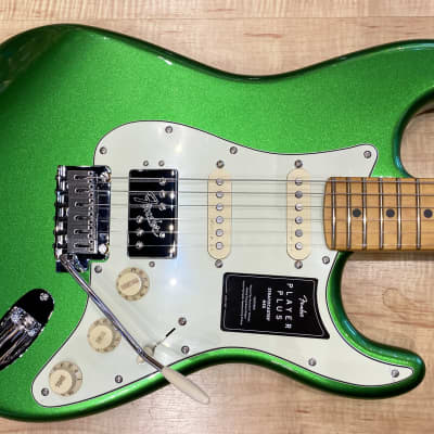 Fender Player Plus Stratocaster HSS  2022 Cosmic Jade image 4