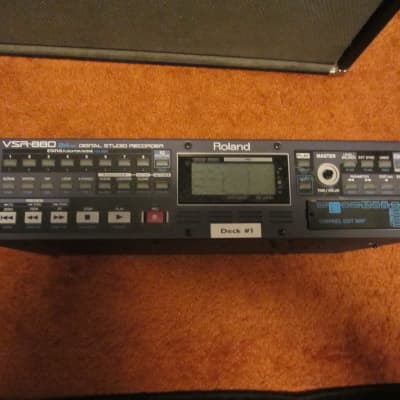 Roland VSR-880 Digital Rack Mount Recorder Black | Reverb