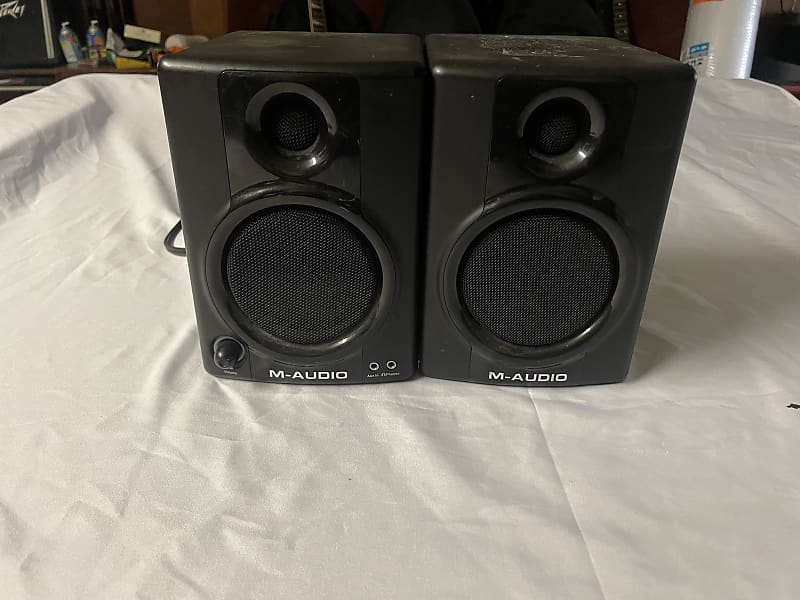 Studio Monitor M Audio Av30 M-Audio AV-30 Studiophile