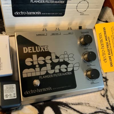 Deluxe Electric Mistress Reissue with 24V Adapter | Reverb