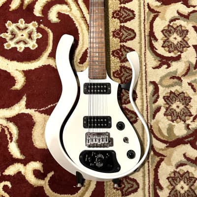 Vox VSS-1 Starstream Type 1 Modeling Electric Guitar White Frame / Black  Body