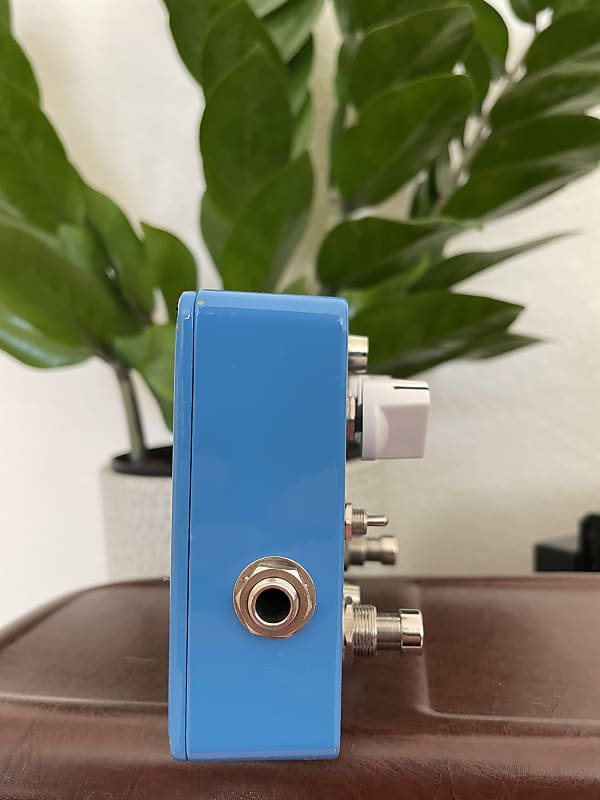 Time Machine Boost - Keeley Electronics Guitar Effects Pedals