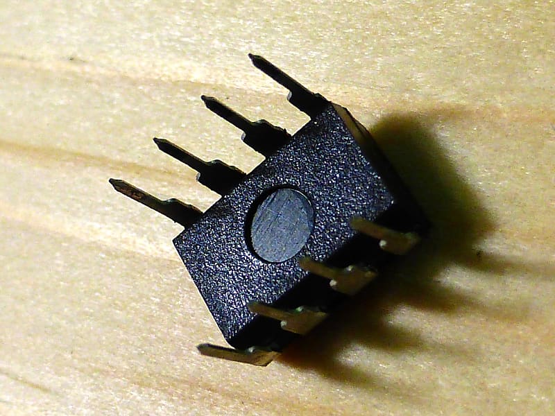 Vintage 1982 TI Texas Instruments RC4558P Malaysia OpAmp Chip, For