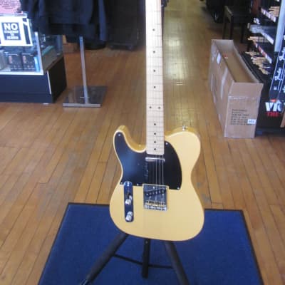Used Left-Handed Fender Telecaster Electric Guitar Butterscotch Blonde w/ Black Pickguard w/ Hard Case Made in Japan image 6