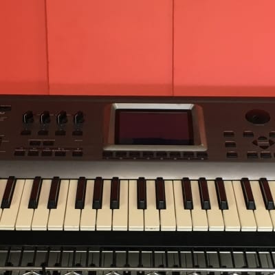Roland Fantom FA76 76-Key Workstation Keyboard