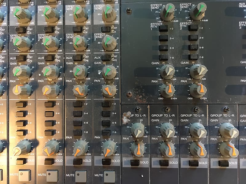 Fostex 812 12-track Analogue Mixing Desk | Reverb