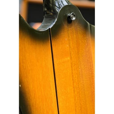 1995 Gibson Thunderbird IV Bass vintage sunburst image 18