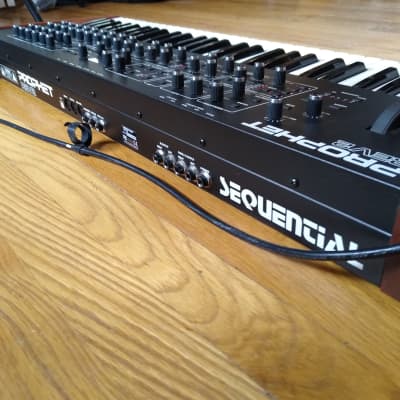 Dave Smith Instruments Prophet Rev2 61-Key 16-Voice Polyphonic Synthesizer 2017 - 2018 - Black with Wood Sides image 7